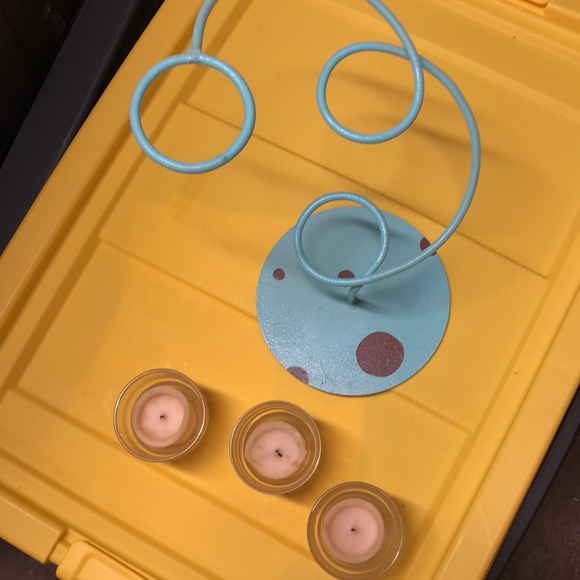 Vintage 3votive candle metal holder - Picture 5 of 6